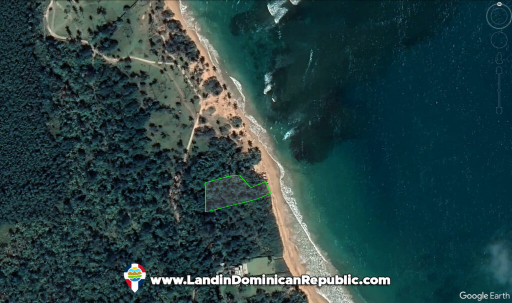 Rare "Small" Beachfront Plot in El Limon